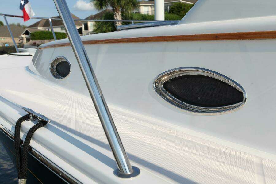 Lagniappe 33ft Back Cove Yacht For Sale