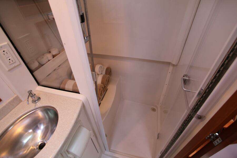 Lagniappe 33ft Back Cove Yacht For Sale