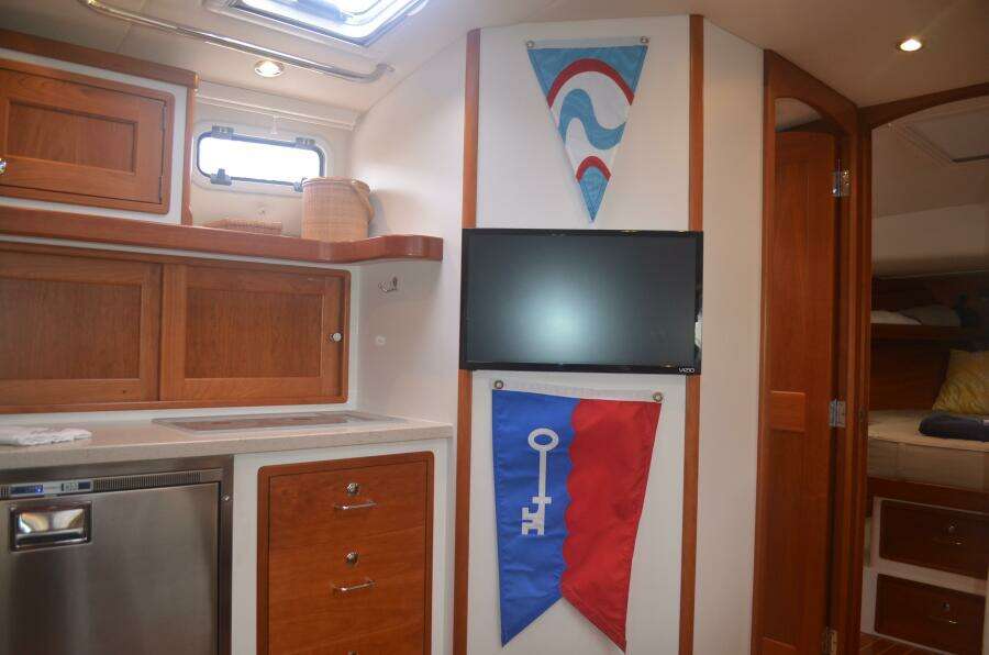 Salon Wall Mounted TV