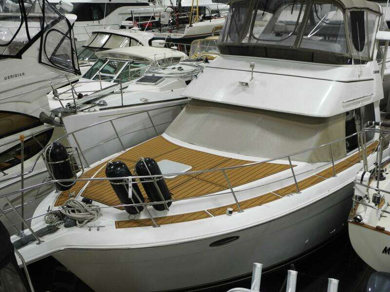 44ft Carver Yacht For Sale