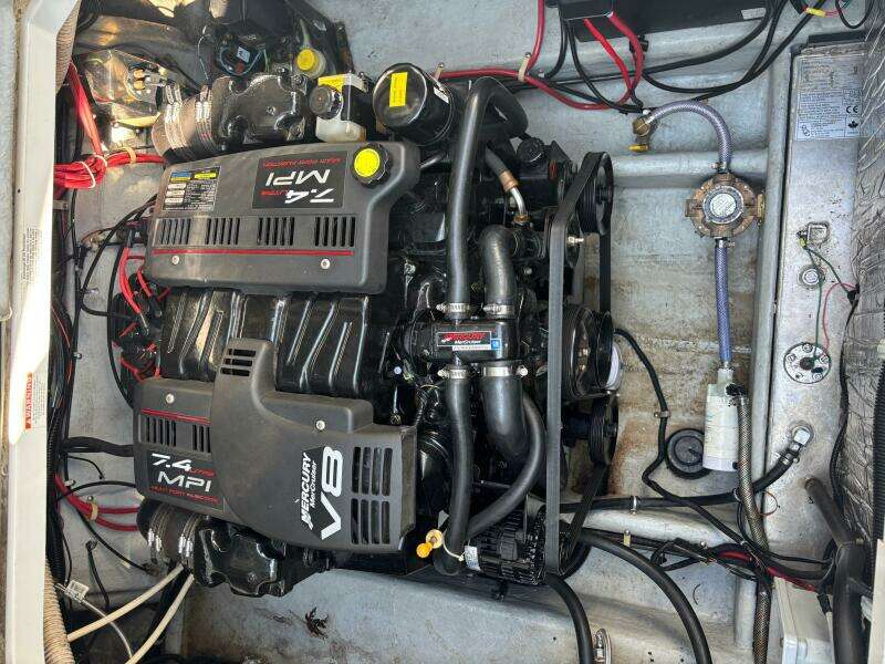 25ft Doral Yacht For Sale