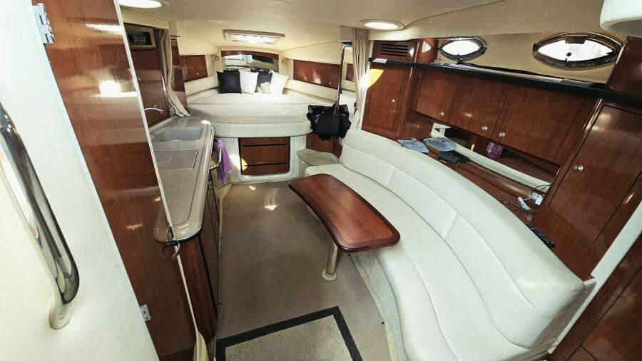 34ft Sea Ray Yacht For Sale