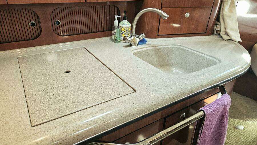 34ft Sea Ray Yacht For Sale