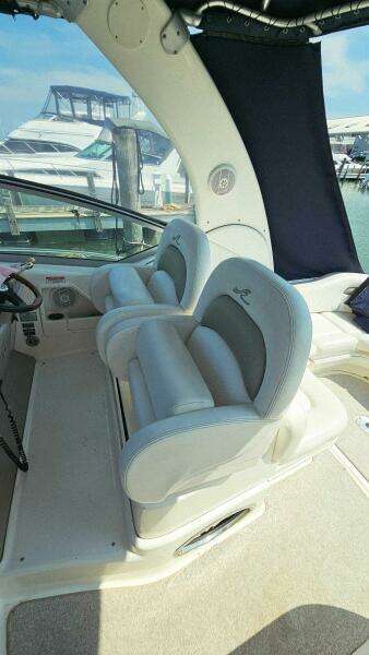 34ft Sea Ray Yacht For Sale