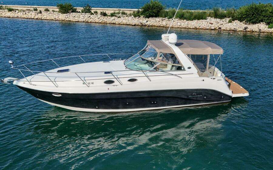 34ft Rinker Yacht For Sale