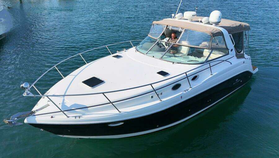 34ft Rinker Yacht For Sale