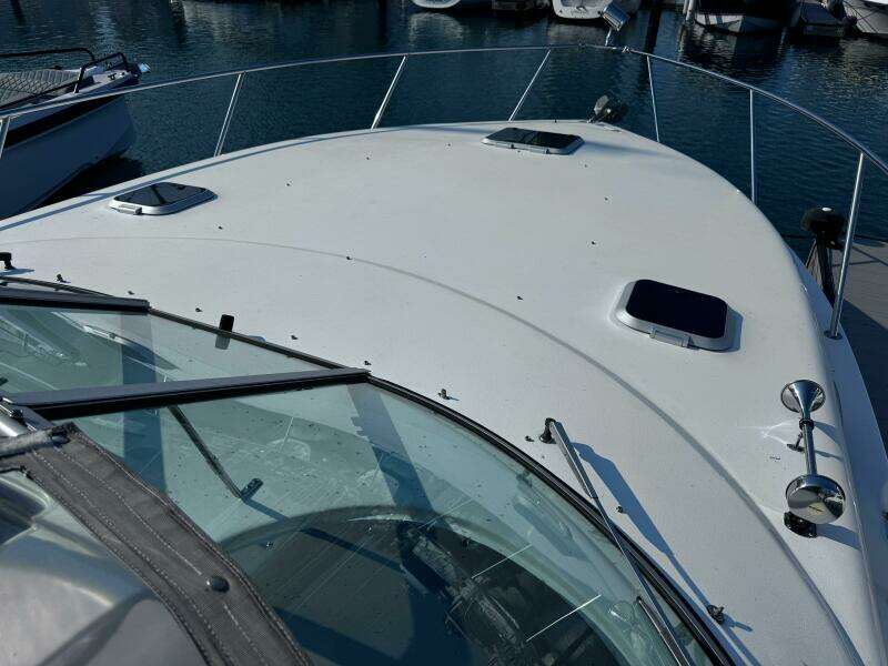 34ft Rinker Yacht For Sale