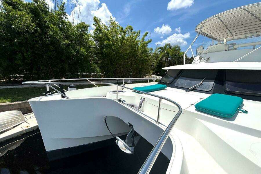 37ft Fountaine Pajot Yacht For Sale