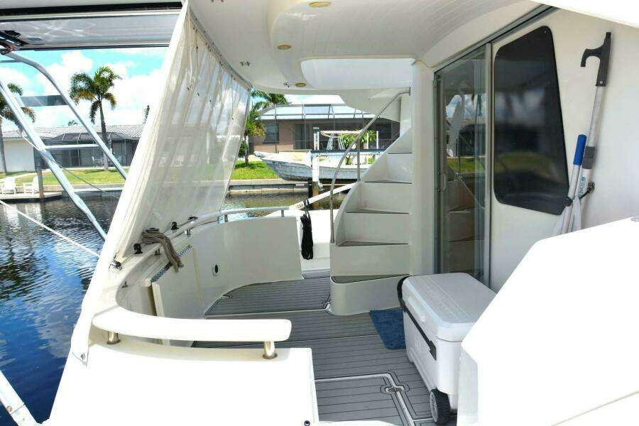 37ft Fountaine Pajot Yacht For Sale