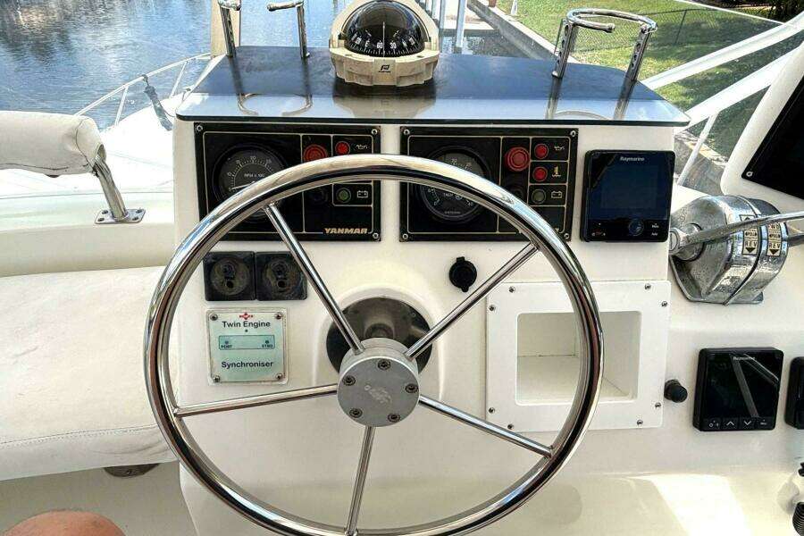 37ft Fountaine Pajot Yacht For Sale