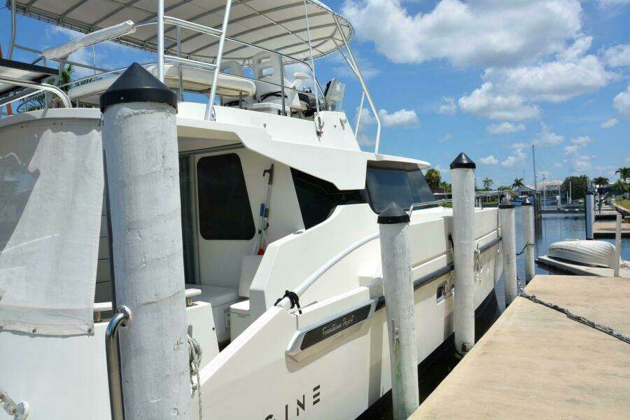 37ft Fountaine Pajot Yacht For Sale