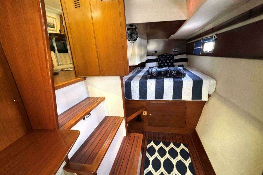 37ft Fountaine Pajot Yacht For Sale