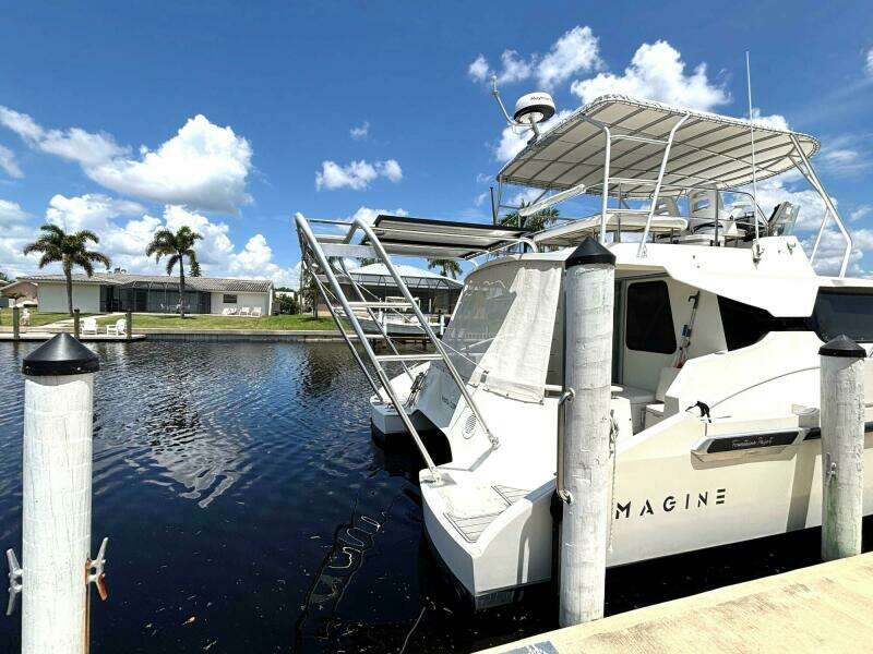 37ft Fountaine Pajot Yacht For Sale