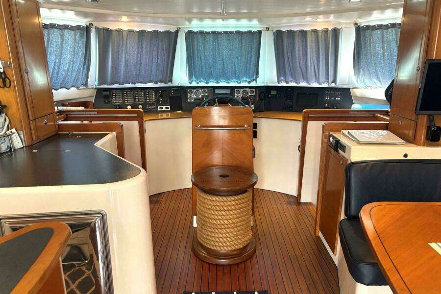 37ft Fountaine Pajot Yacht For Sale