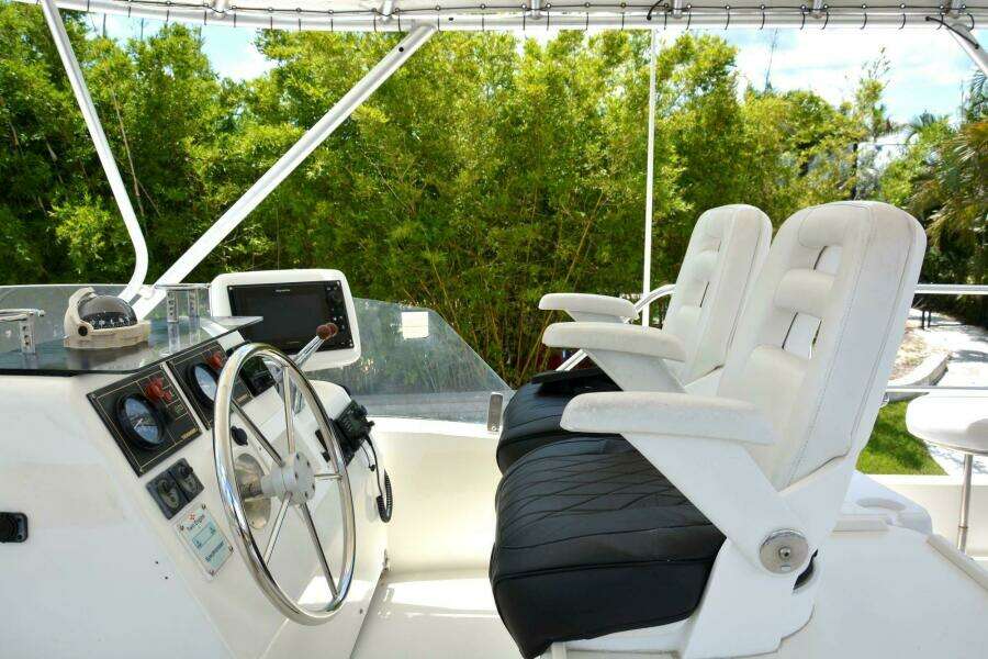 37ft Fountaine Pajot Yacht For Sale