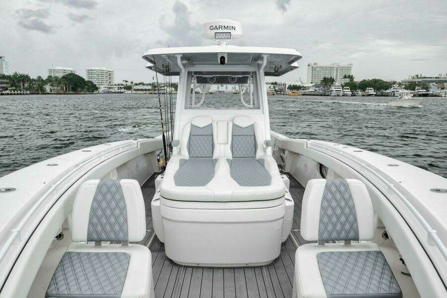43ft Invincible Yacht For Sale