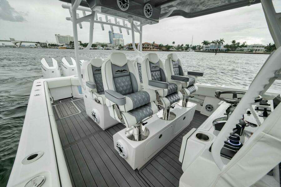 43ft Invincible Yacht For Sale