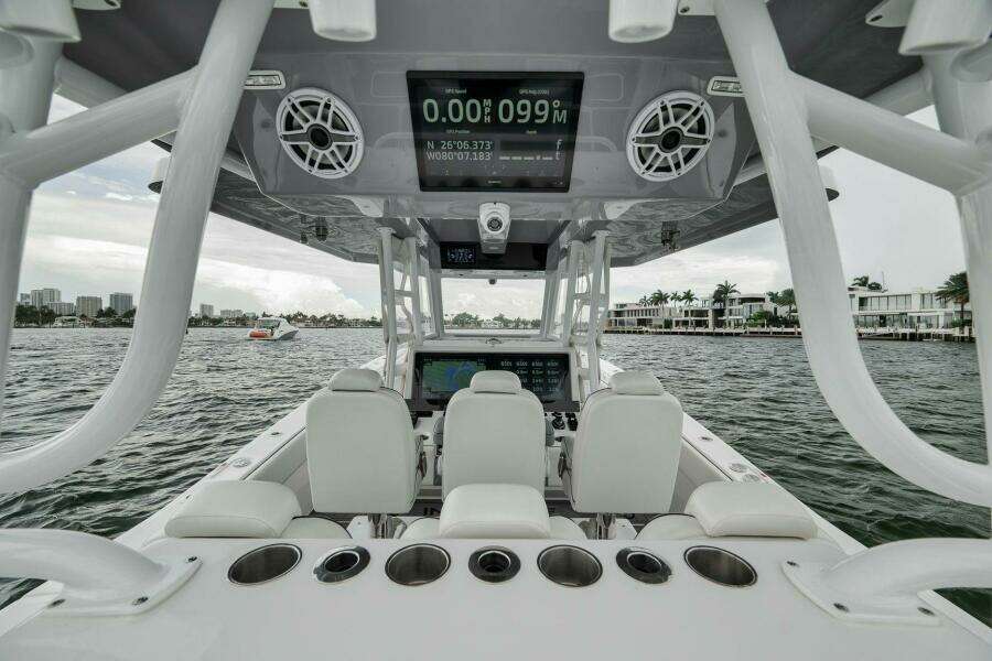 43ft Invincible Yacht For Sale