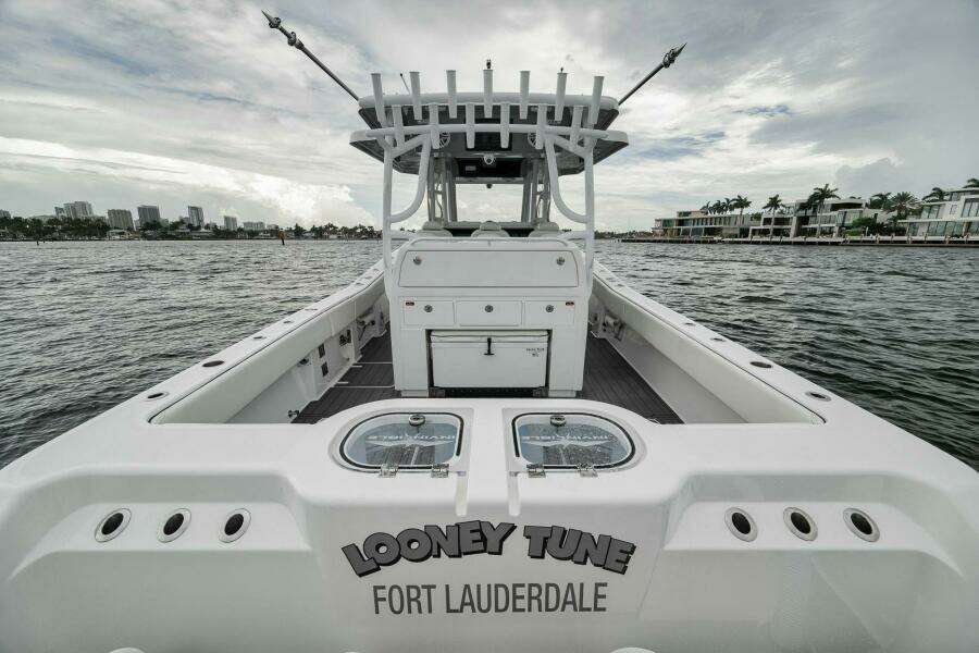 43ft Invincible Yacht For Sale