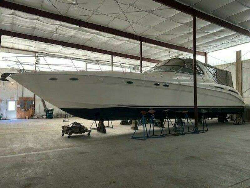 54ft Sea Ray Yacht For Sale
