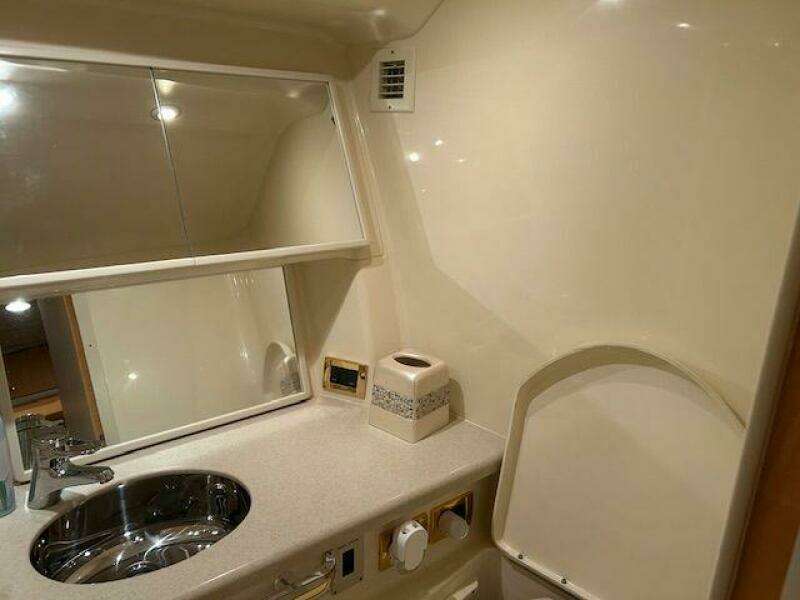 54ft Sea Ray Yacht For Sale