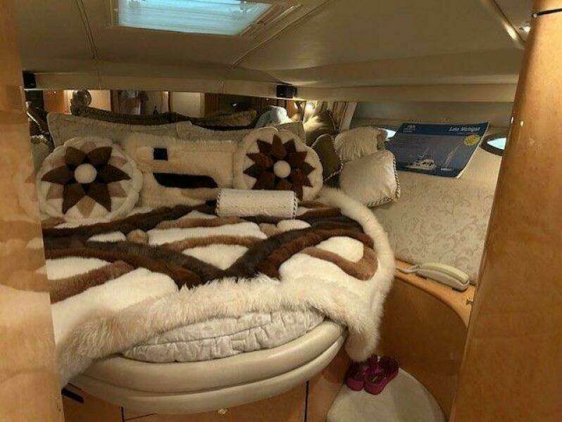 54ft Sea Ray Yacht For Sale