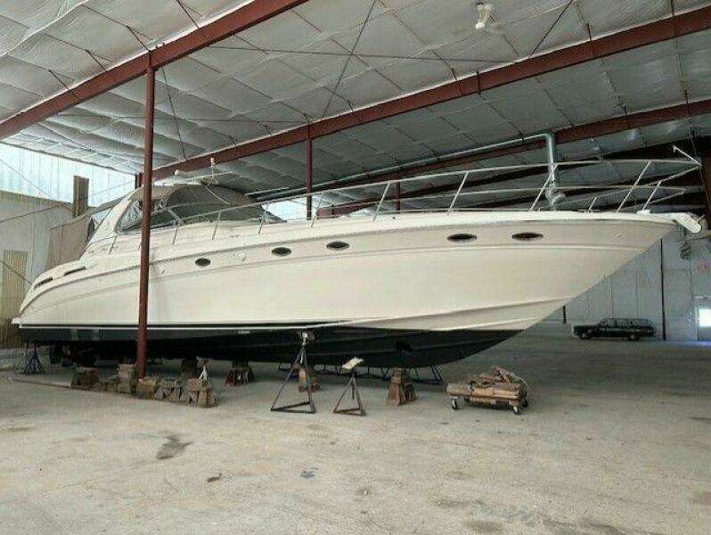 54ft Sea Ray Yacht For Sale