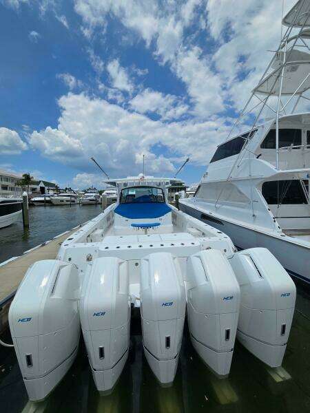 65ft HCB Yacht For Sale