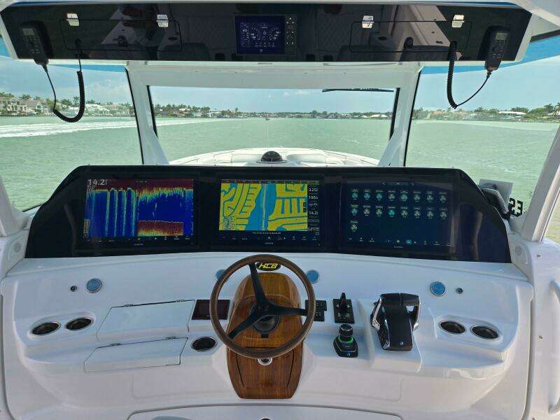 65ft HCB Yacht For Sale