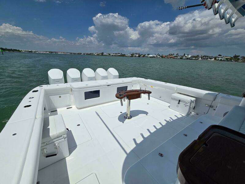 65ft HCB Yacht For Sale
