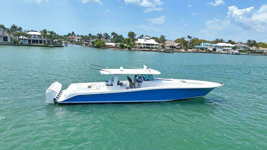 65ft HCB Yacht For Sale