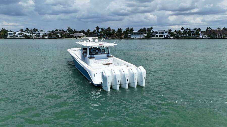 65ft HCB Yacht For Sale