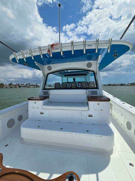 65ft HCB Yacht For Sale