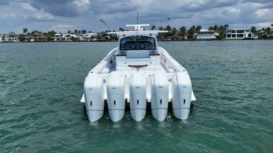 65ft HCB Yacht For Sale