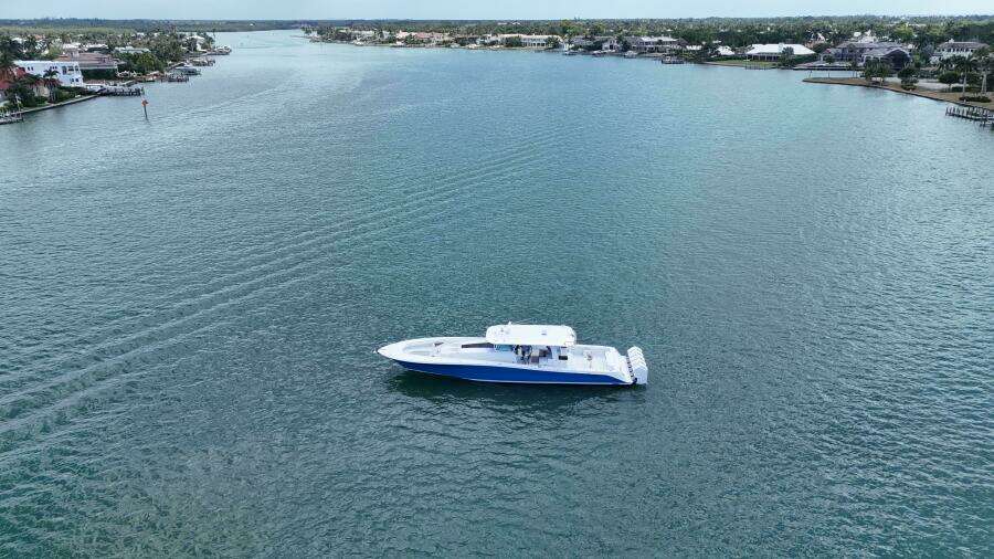 65ft HCB Yacht For Sale