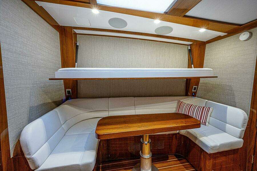 65ft HCB Yacht For Sale