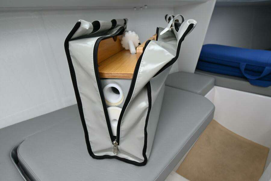 24ft Beneteau Yacht For Sale