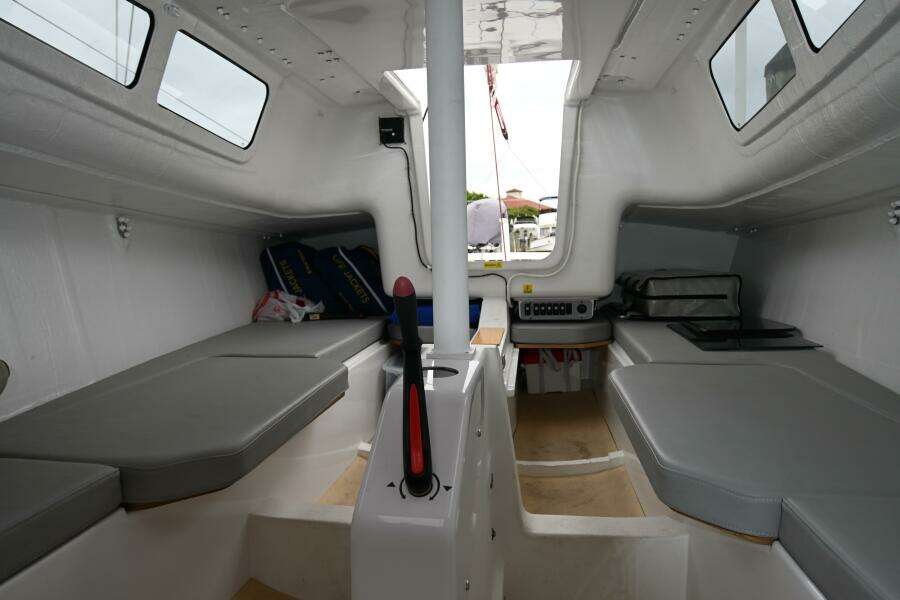 24ft Beneteau Yacht For Sale