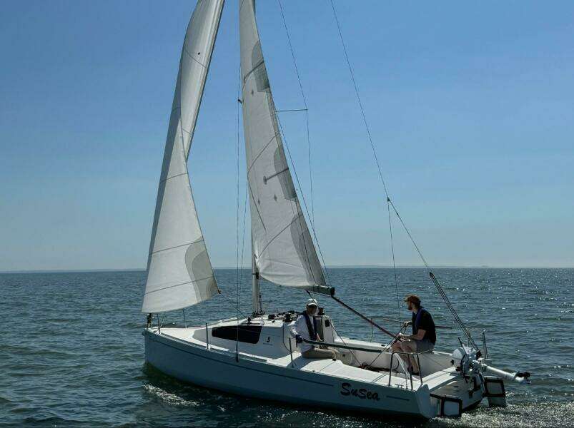 24ft Beneteau Yacht For Sale