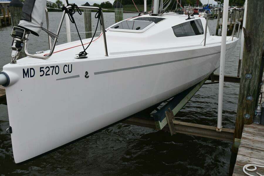 24ft Beneteau Yacht For Sale