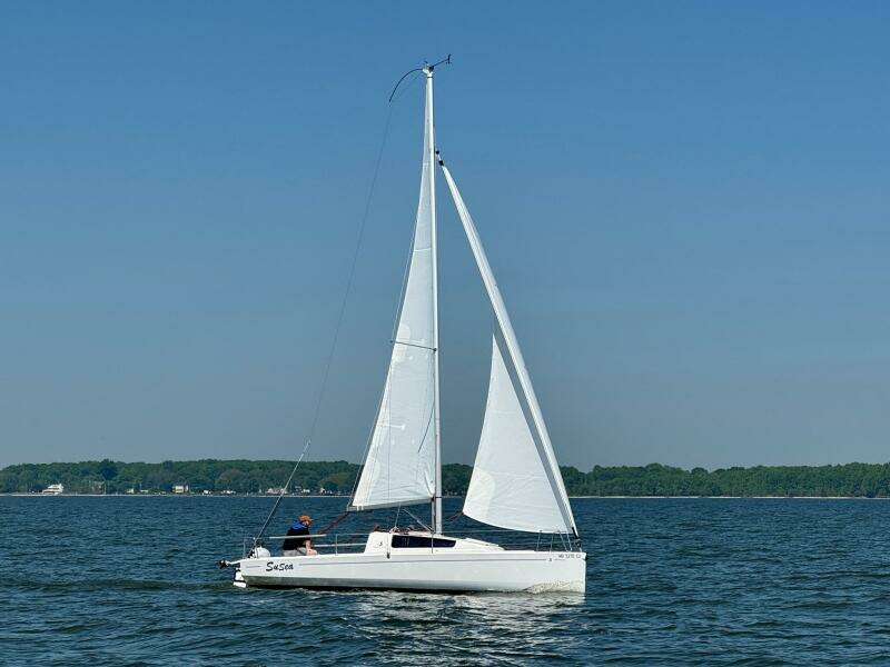24ft Beneteau Yacht For Sale