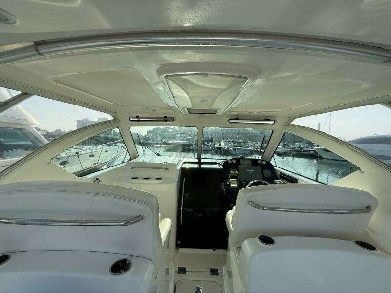 30ft Tiara Yachts Yacht For Sale