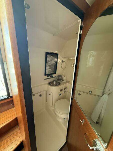 30ft Tiara Yachts Yacht For Sale