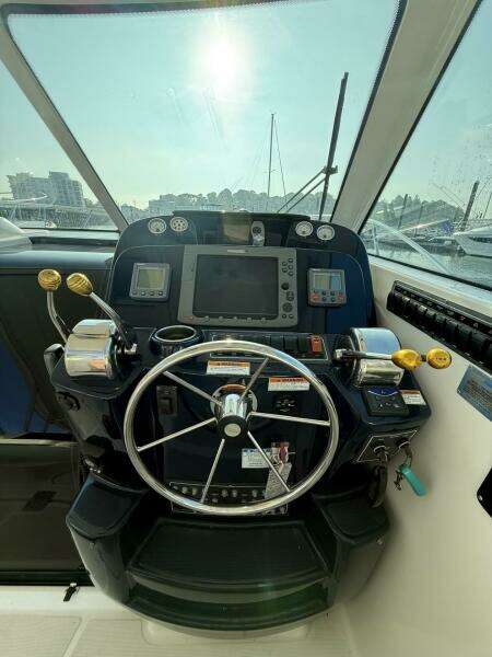 30ft Tiara Yachts Yacht For Sale