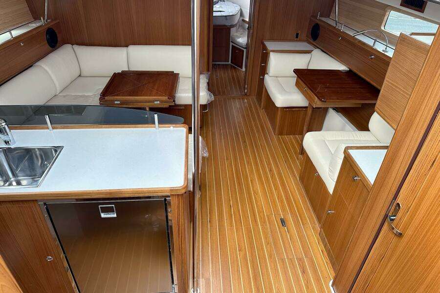 42ft Catalina Yacht For Sale