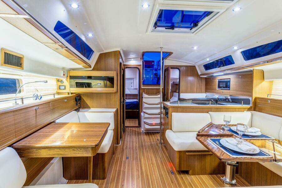 42ft Catalina Yacht For Sale