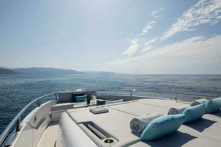 48ft Azimut Yacht For Sale