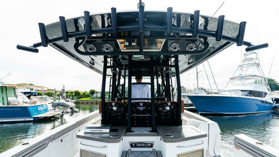 40ft Wellcraft Yacht For Sale