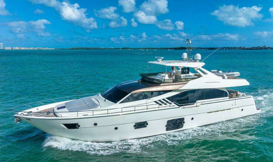 Hoya Saxa 87ft Ferretti Yachts Yacht For Sale