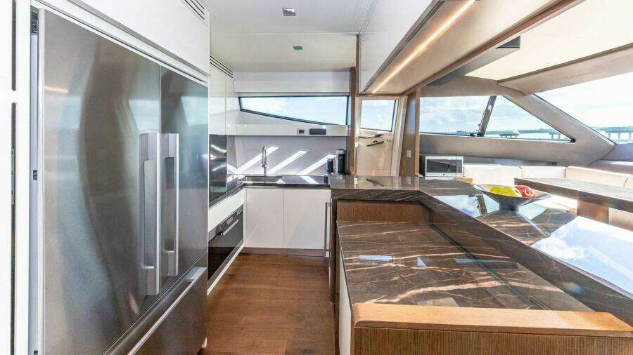 Hoya Saxa 87ft Ferretti Yachts Yacht For Sale